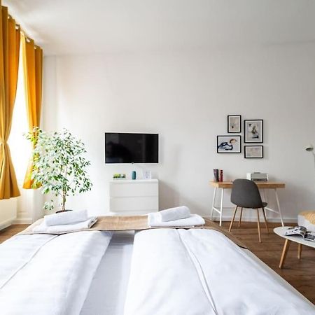 Lite 1Br Near Metro & Center By Hm Daire Viyana Dış mekan fotoğraf