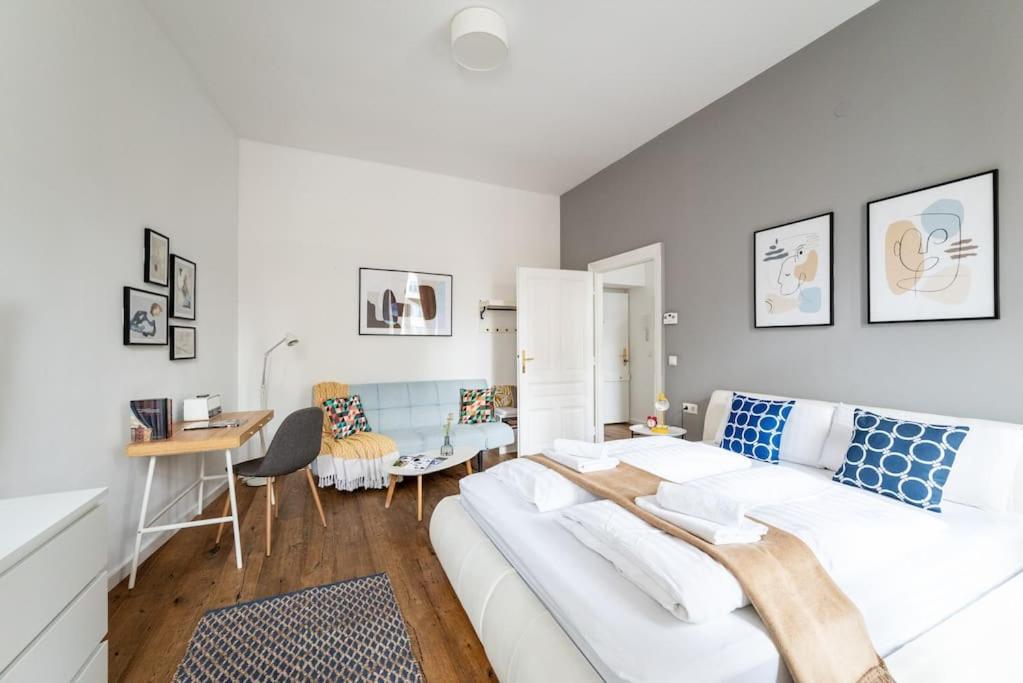 Lite 1Br Near Metro & Center By Hm Daire Viyana Dış mekan fotoğraf